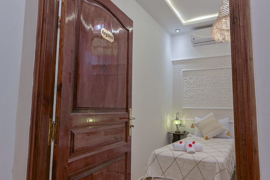 Room Argana door