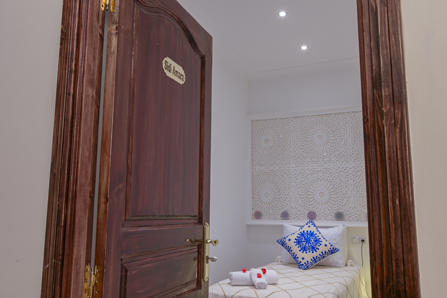 Room Sidi Amara door